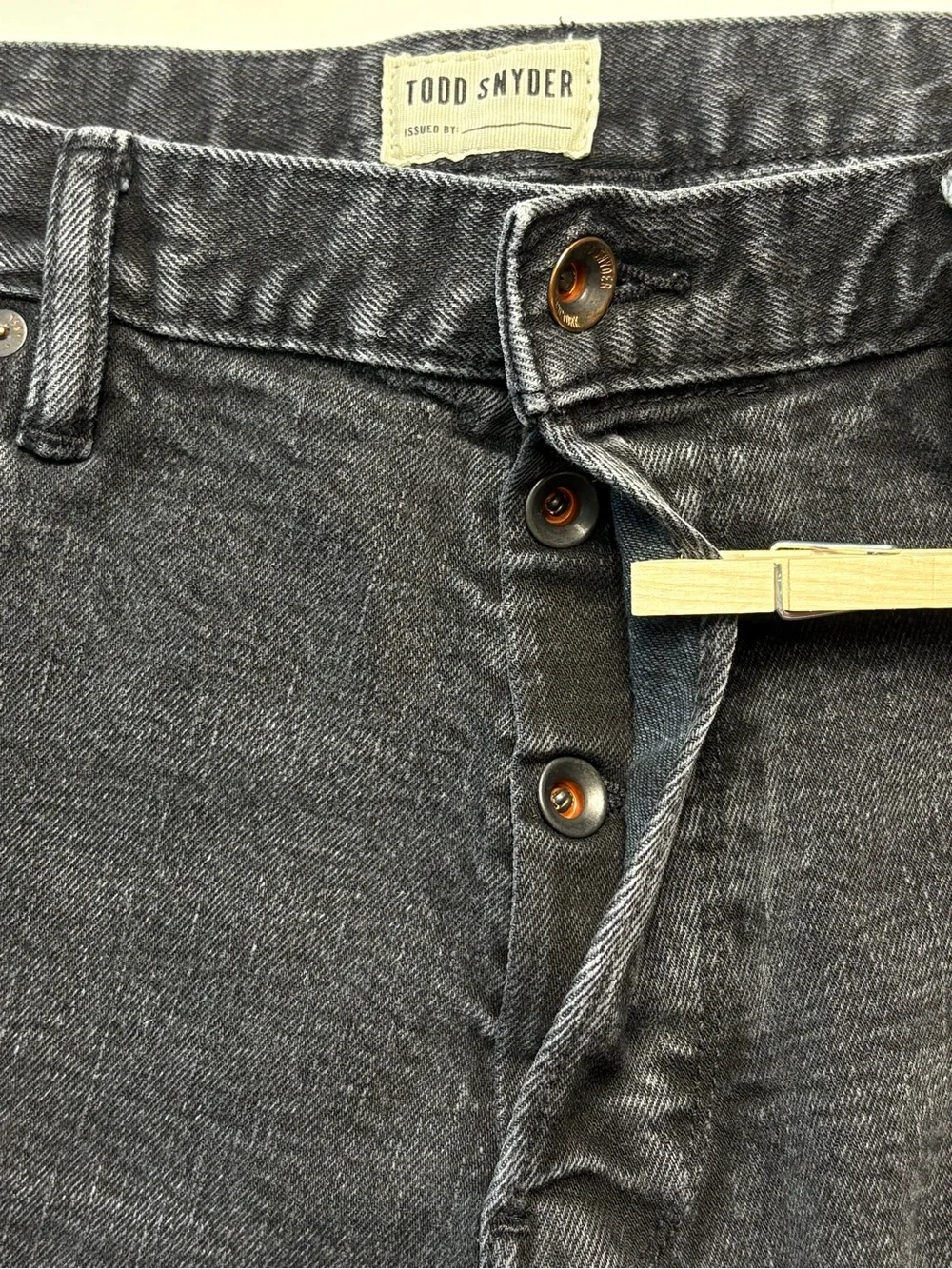 Todd Snyder Black Faded Wash Classic Fit Straight Jeans 38x32 Button Fly